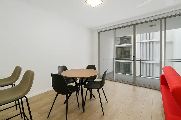 57/17 Carl Street, Woolloongabba QLD 4102