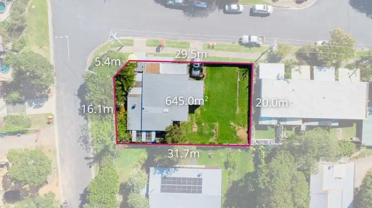 1 Galeen Street, Point Lookout QLD 4183