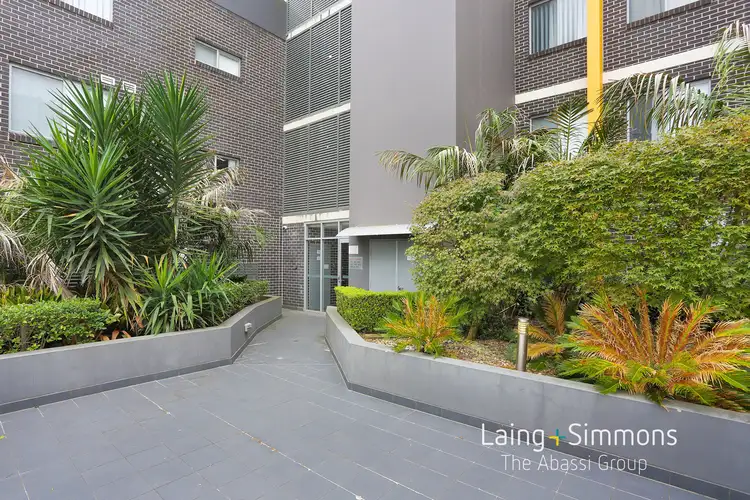 102/5 Dunlop Avenue, Ropes Crossing NSW 2760