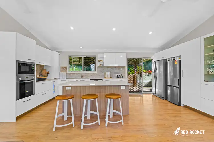 21 Quantock Court, Rochedale South QLD 4123