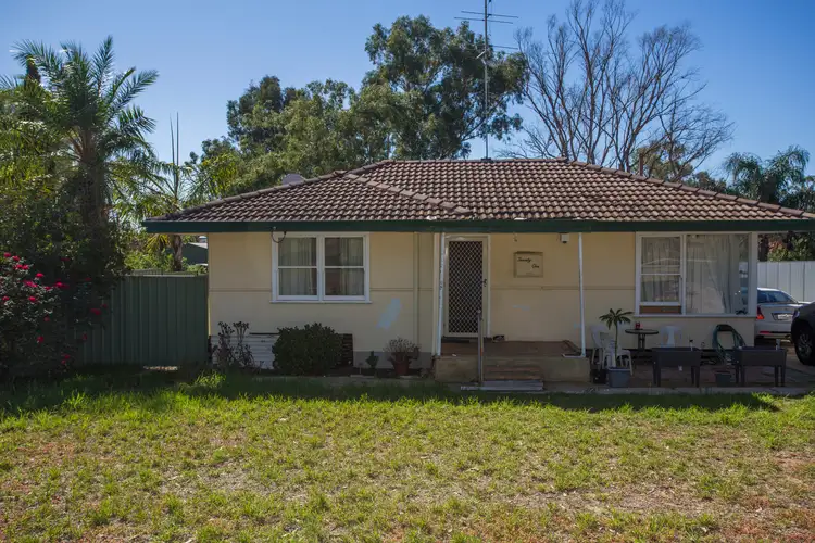 21 Fernie Street, Northam WA 6401