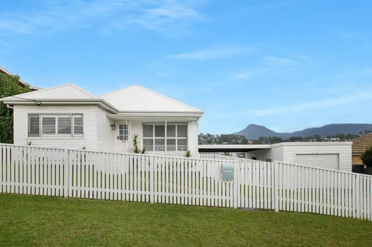 20 Bukari Street, West Wollongong NSW 2500