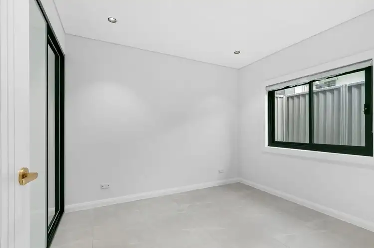 Fifth view of Homely flat listing, 1/17 Starr Avenue, Padstow NSW 2211