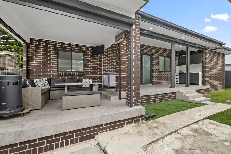 109a Oxford Street, Smithfield NSW 2164