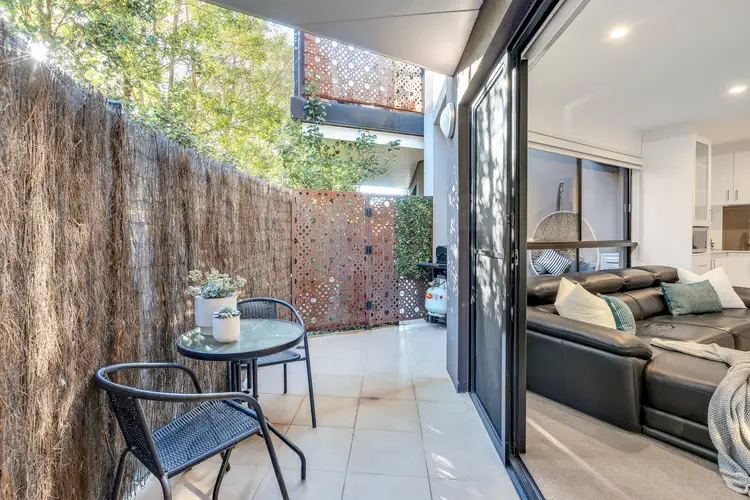 Third view of Homely apartment listing, 4/16 Winifred Street, Essendon VIC 3040