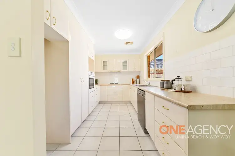 Fifth view of Homely villa listing, 2/29 Flathead Road, Ettalong Beach NSW 2257