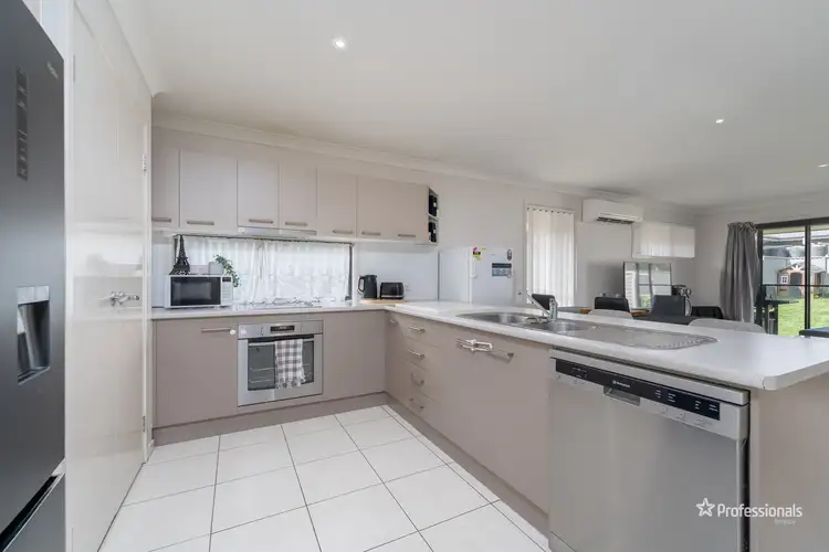 Third view of Homely semi-detached listing, 1/81 Box Hill Drive, Armidale NSW 2350