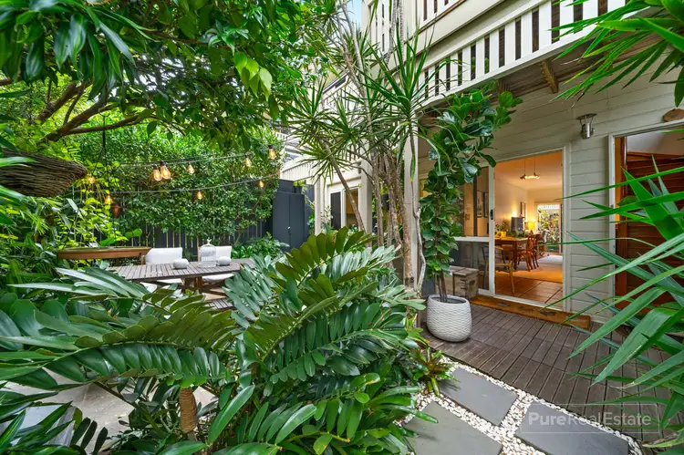2/116 Stephens Street, Morningside QLD 4170