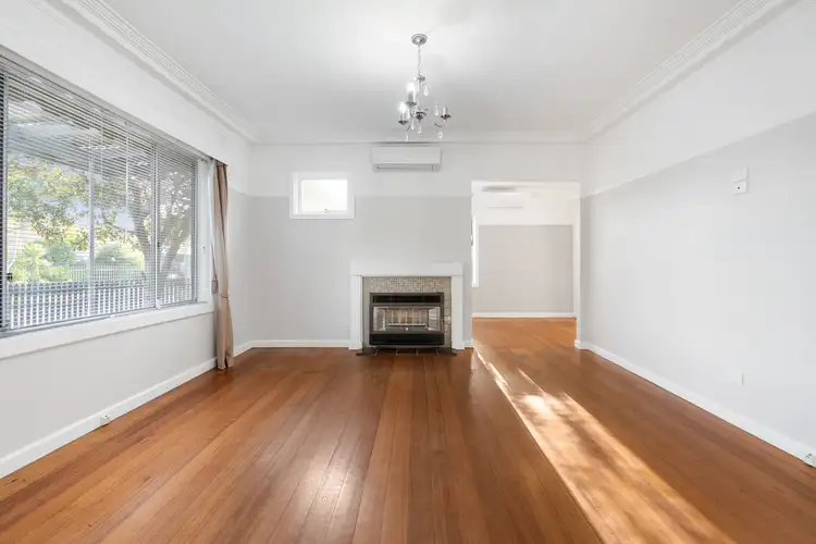 Fifth view of Homely house listing, 28 Runcorn Crescent, Deer Park VIC 3023
