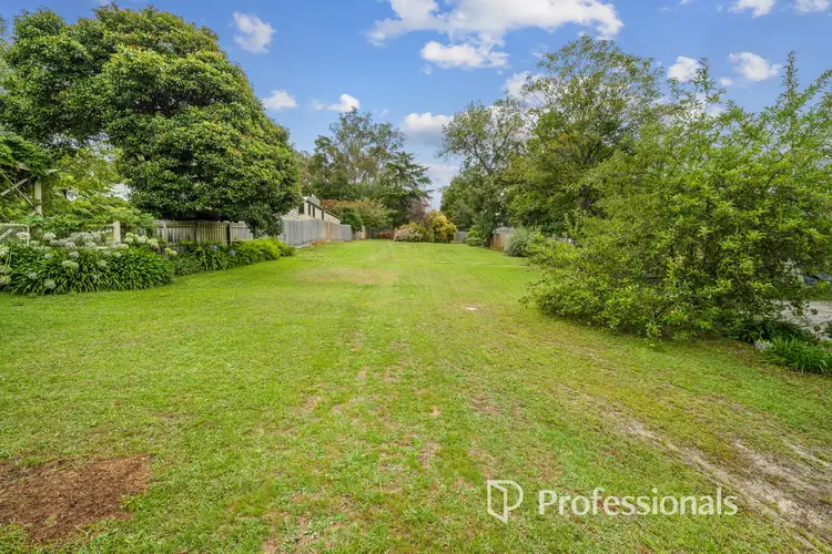 33 Spring Street, Mount Evelyn VIC 3796