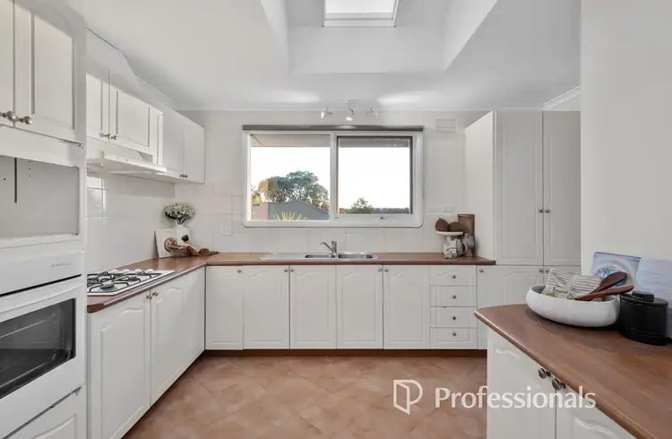 Sixth view of Homely house listing, 3 View Point Drive, Chirnside Park VIC 3116