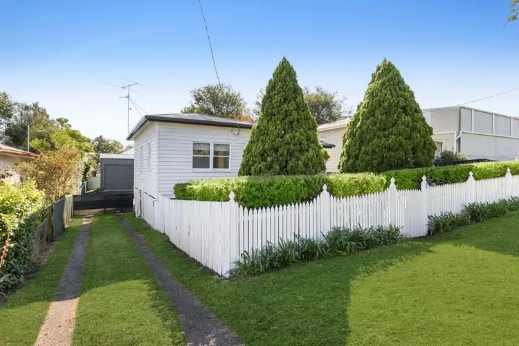 3 Kelfield Street, North Toowoomba QLD 4350