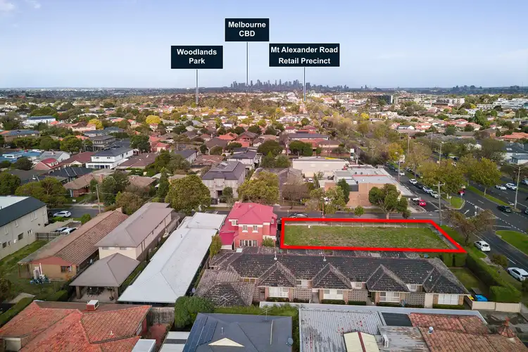72 Bulla Road, Strathmore VIC 3041