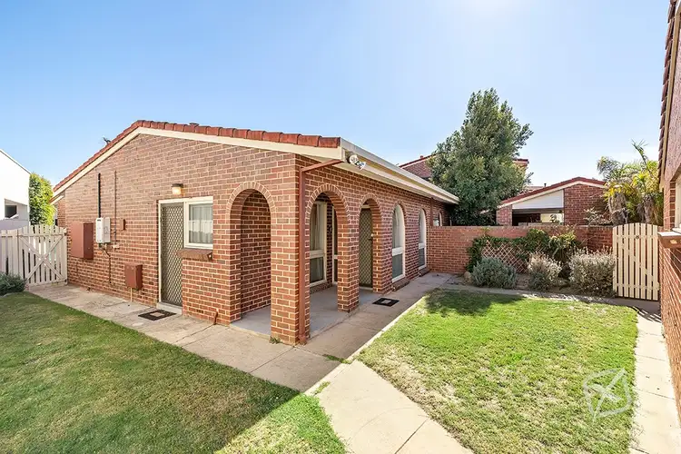 8/83 Lochside Drive, West Lakes SA 5021