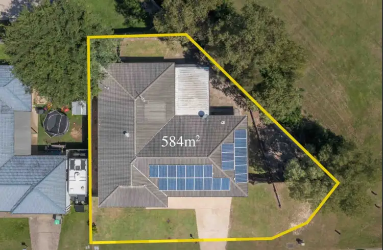 4 Billinghurst Crescent, Upper Coomera QLD 4209