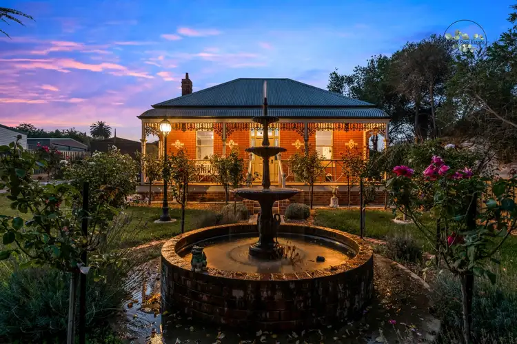 296 MacKenzie Street, Golden Square VIC 3555