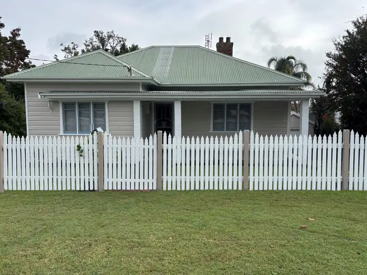 65 Banks Street, East Maitland NSW 2323