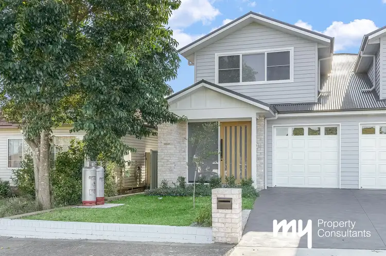 17A Doncaster Avenue