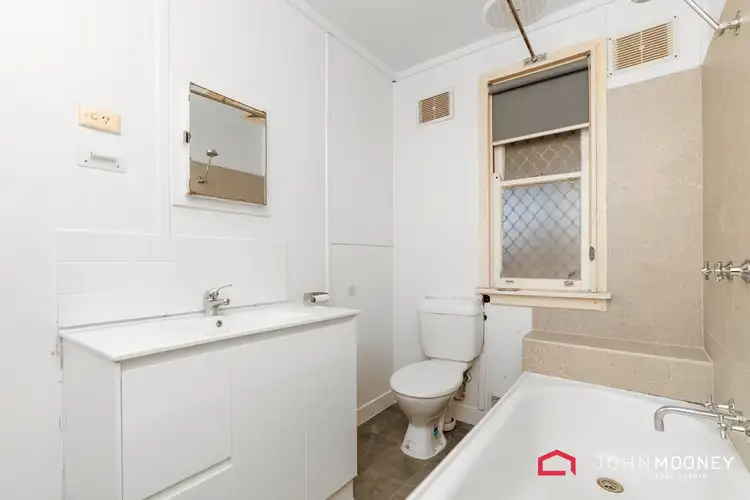 Sixth view of Homely house listing, 7 Victoria Street, Mount Austin NSW 2650