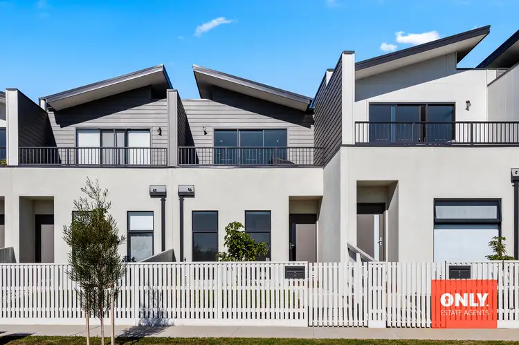 60 Landscape Boulevard, Hampton Park VIC 3976