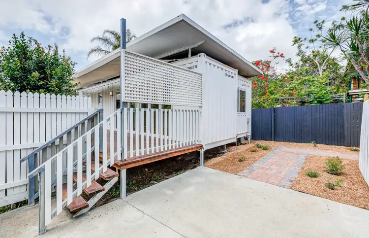 96 Leicester Street, Coorparoo QLD 4151