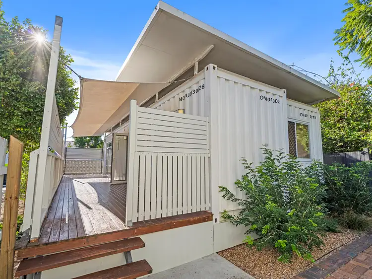 96 Leicester Street, Coorparoo QLD 4151