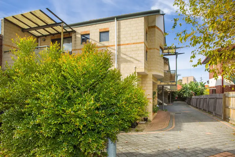 2/38 Broadway, Nedlands WA 6009