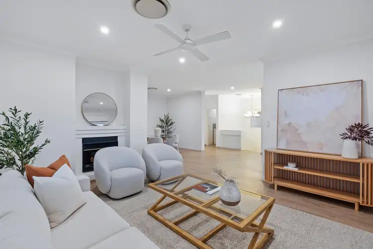 Fourth view of Homely house listing, 1 Crookston Court, Carindale QLD 4152