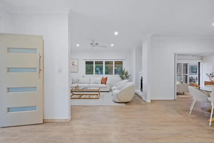 Fifth view of Homely house listing, 1 Crookston Court, Carindale QLD 4152