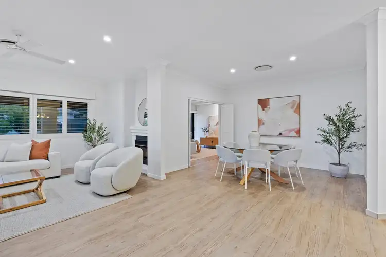 Sixth view of Homely house listing, 1 Crookston Court, Carindale QLD 4152