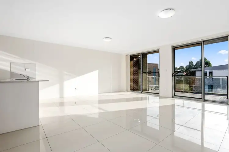 Second view of Homely apartment listing, 7/8-10 Darcy Rd, Westmead NSW 2145