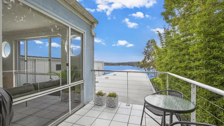 1/500 Orange Grove Road, Blackwall NSW 2256