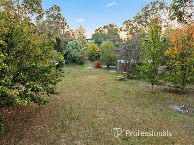 26 Drummond Road, Seville VIC 3139