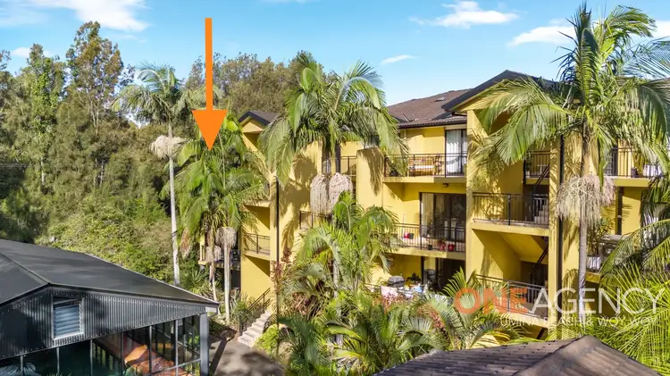 13/2 Adcock Avenue, West Gosford NSW 2250