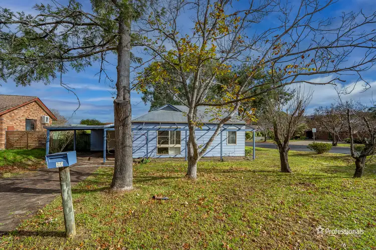 20 Oak Tree Drive, Armidale NSW 2350