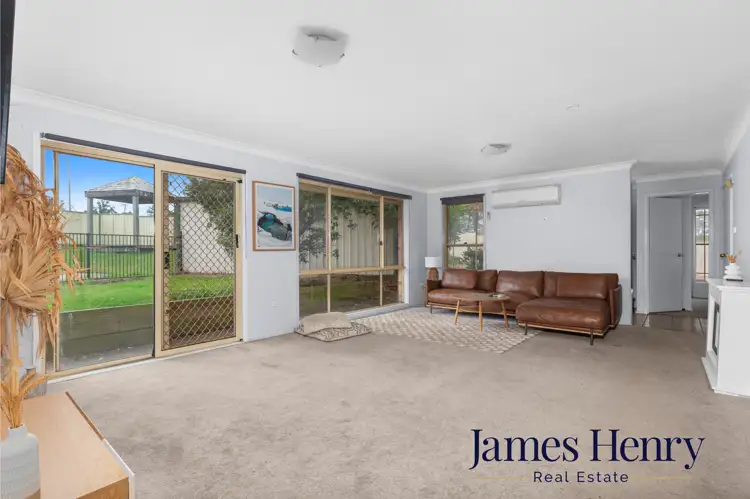 Sixth view of Homely house listing, 70 Michael Hill Avenue, Woodberry NSW 2322
