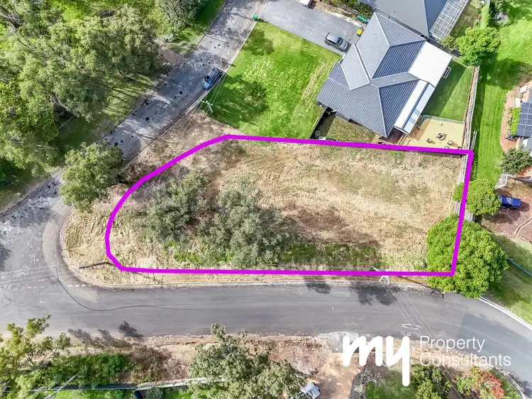 52 Park Avenue, Tahmoor NSW 2573