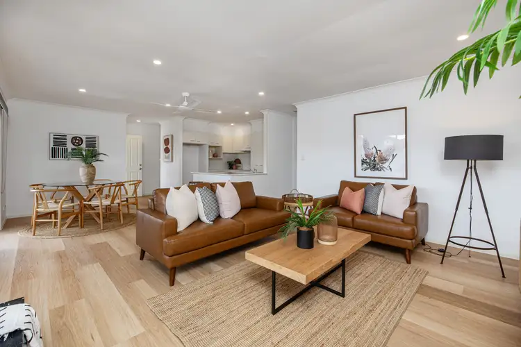 2/10 Thornleigh Crescent, Varsity Lakes QLD 4227