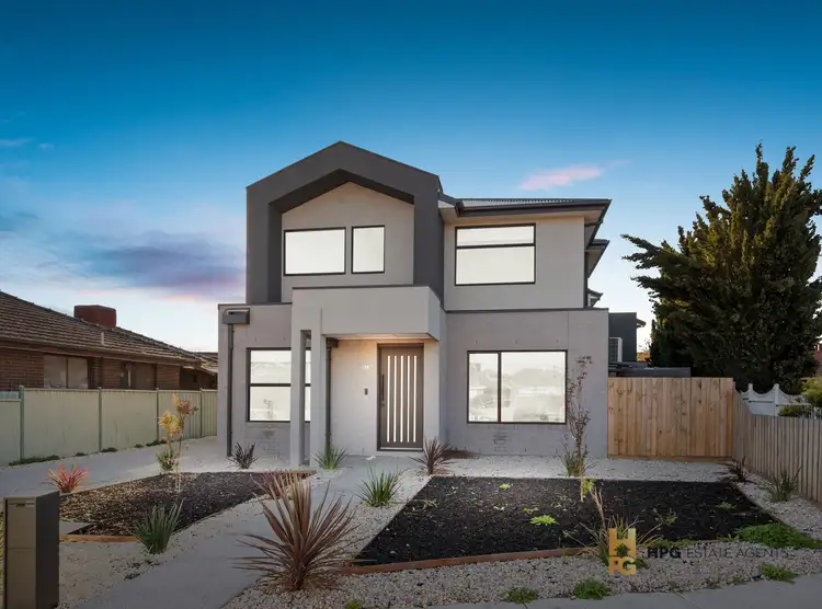 Main view of Homely townhouse listing, 1/7 Marmal Court, Tullamarine VIC 3043