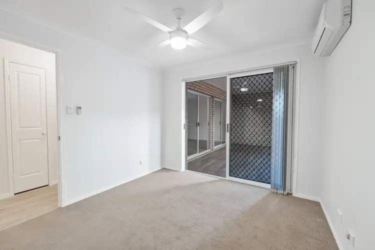 Fourth view of Homely apartment listing, 3/26 Yamboyna Street, Manly QLD 4179