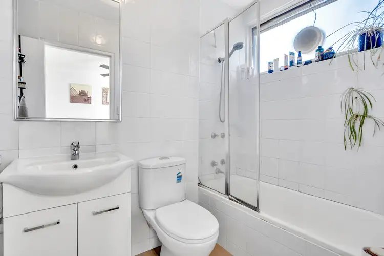 Sixth view of Homely flat listing, 8/39 St Kinnord Street, Aberfeldie VIC 3040