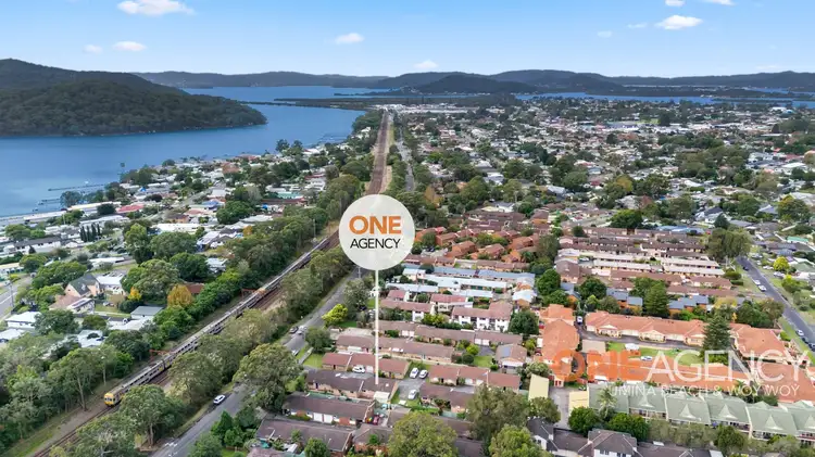 Third view of Homely villa listing, 2/252 Railway Street, Woy Woy NSW 2256