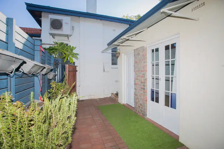 31 Cooper Street, Nedlands WA 6009