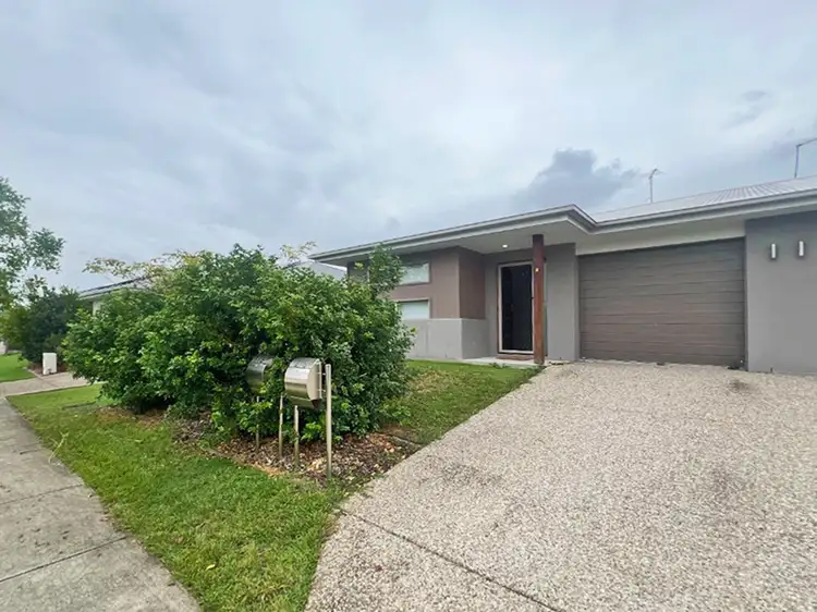 1/5 Mercy Circuit, Park Ridge QLD 4125