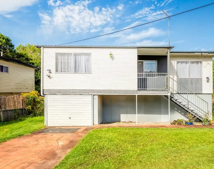 33 Myra Street, Kingston QLD 4114