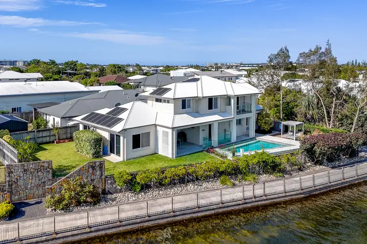 12 Reef Court, Birtinya QLD 4575