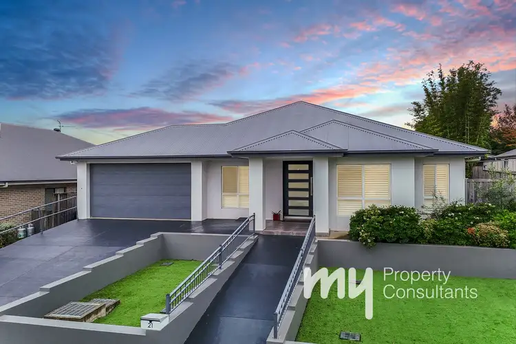 21 Birtle Street, The Oaks NSW 2570