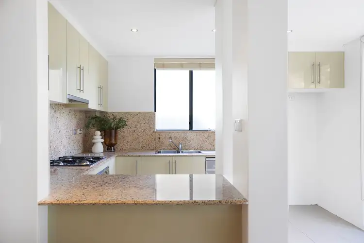 Fifth view of Homely apartment listing, 6/18-20 Hamilton Street, Rose Bay NSW 2029