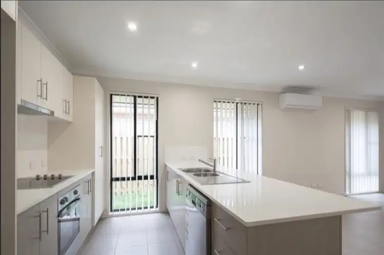 Second view of Homely house listing, 10 Vista Crescent, Pimpama QLD 4209