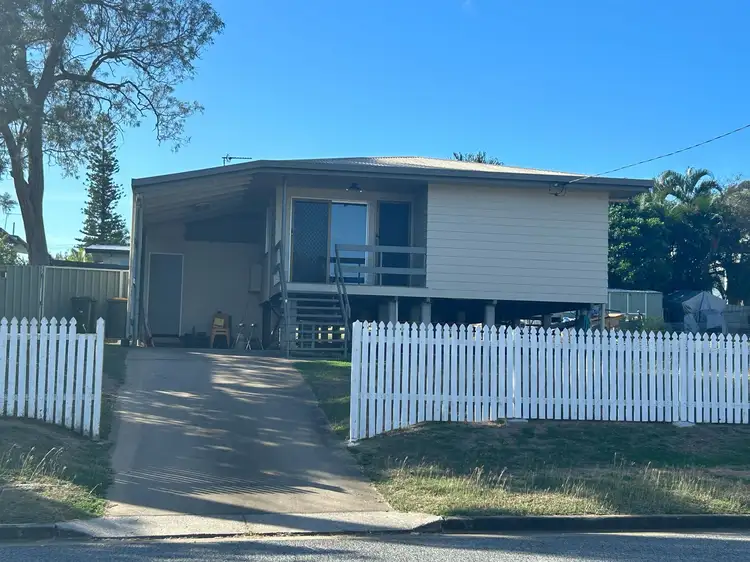 22 Mellefont Street, West Gladstone QLD 4680